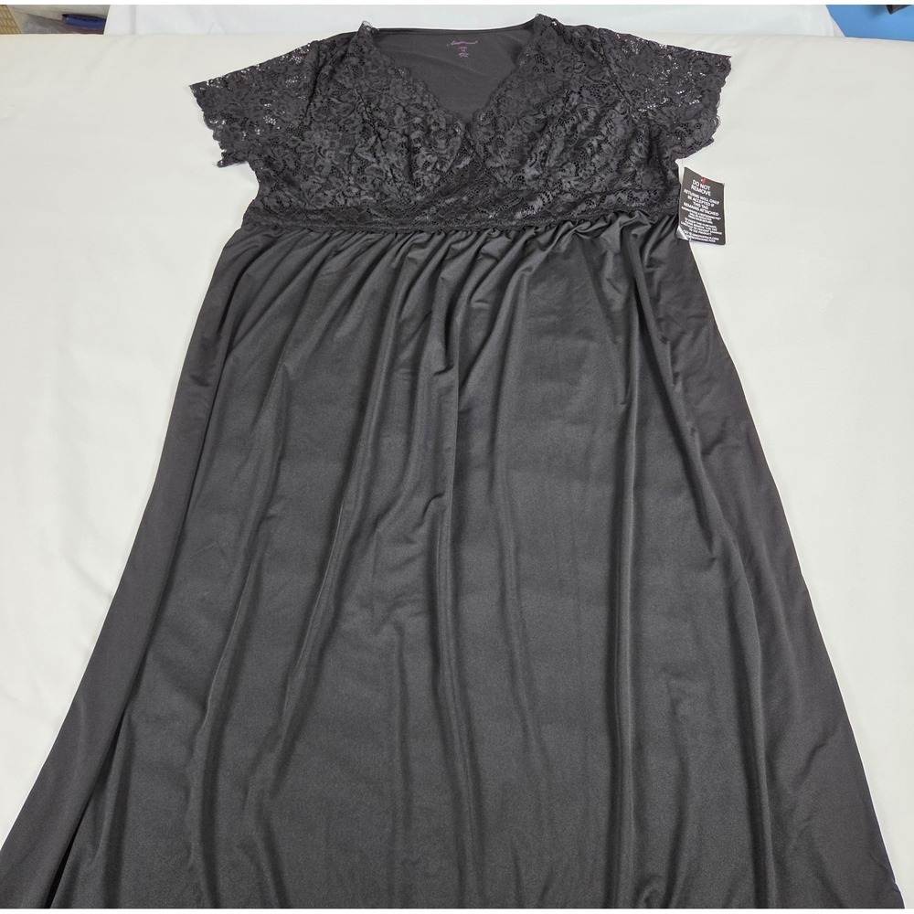 New Amoureuse Black‎ Nightgown Long Lace V-neck Top Size 1X 22/24